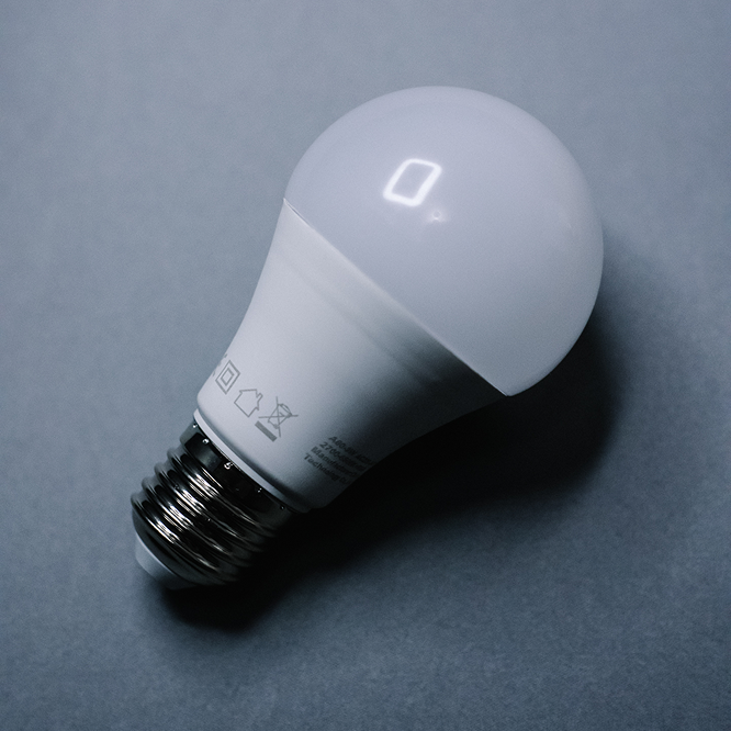 Inteligentna Żarówka LED